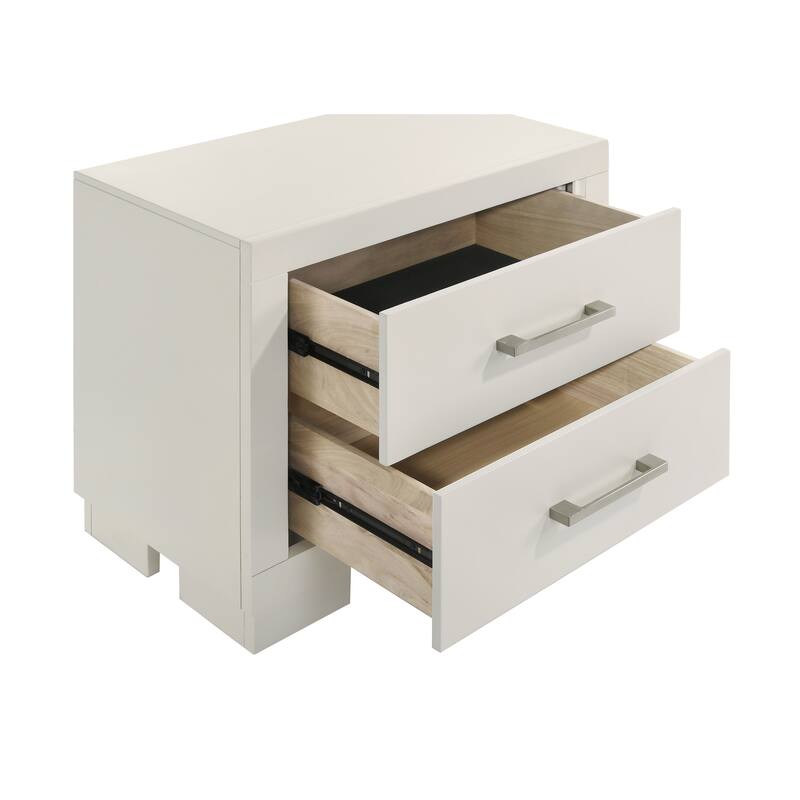Jessica 6-piece Bedroom Set with Nightstand Panels