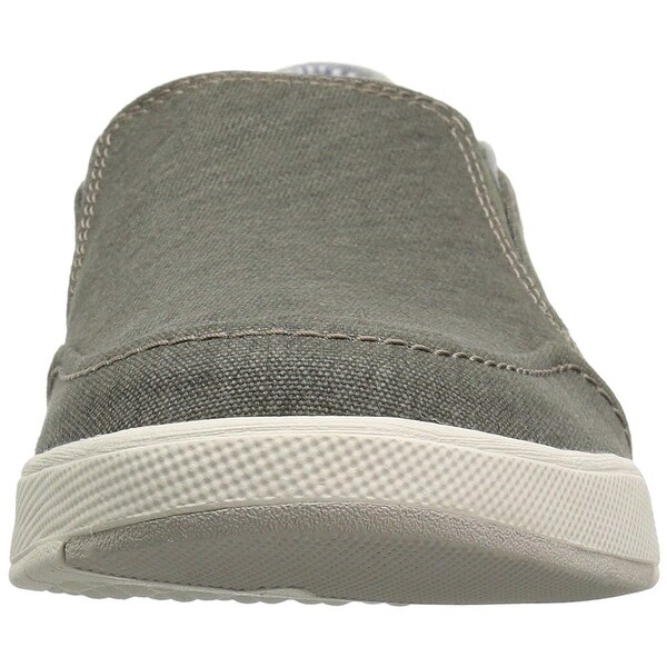 clarks men's step isle slip loafer