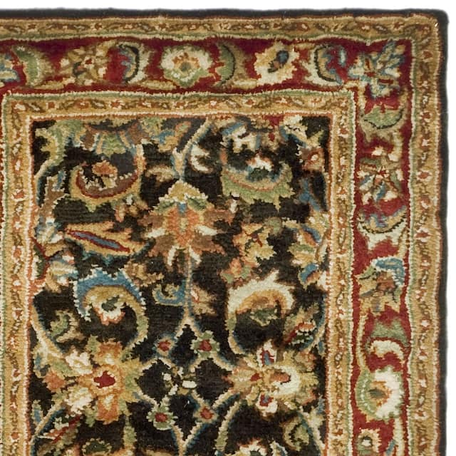 SAFAVIEH Handmade Classic Clotilda Traditional Oriental Wool Rug