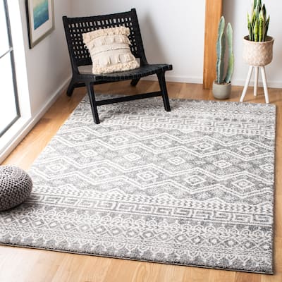 SAFAVIEH Tunisia Einav Moroccan Rug