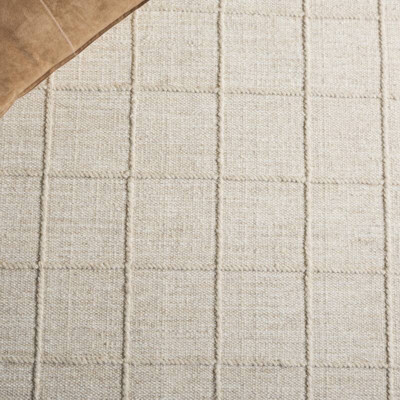 SAFAVIEH Handmade Natura Lyka Transitional Wool Rug