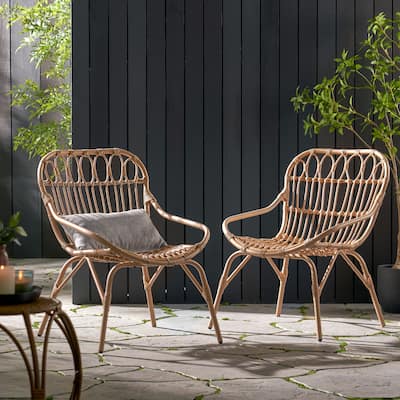 Roomfitters Outdoor Rattan Dining Chair with Armrests, Patio Accent Chair for Garden or Balcony, Light Brown