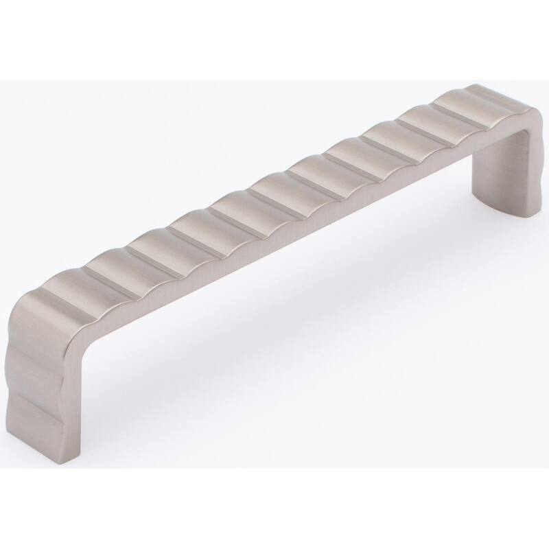 Sietto P-2004-6 Natoma 6" Center to Center Handle Cabinet Pull - Satin Nickel