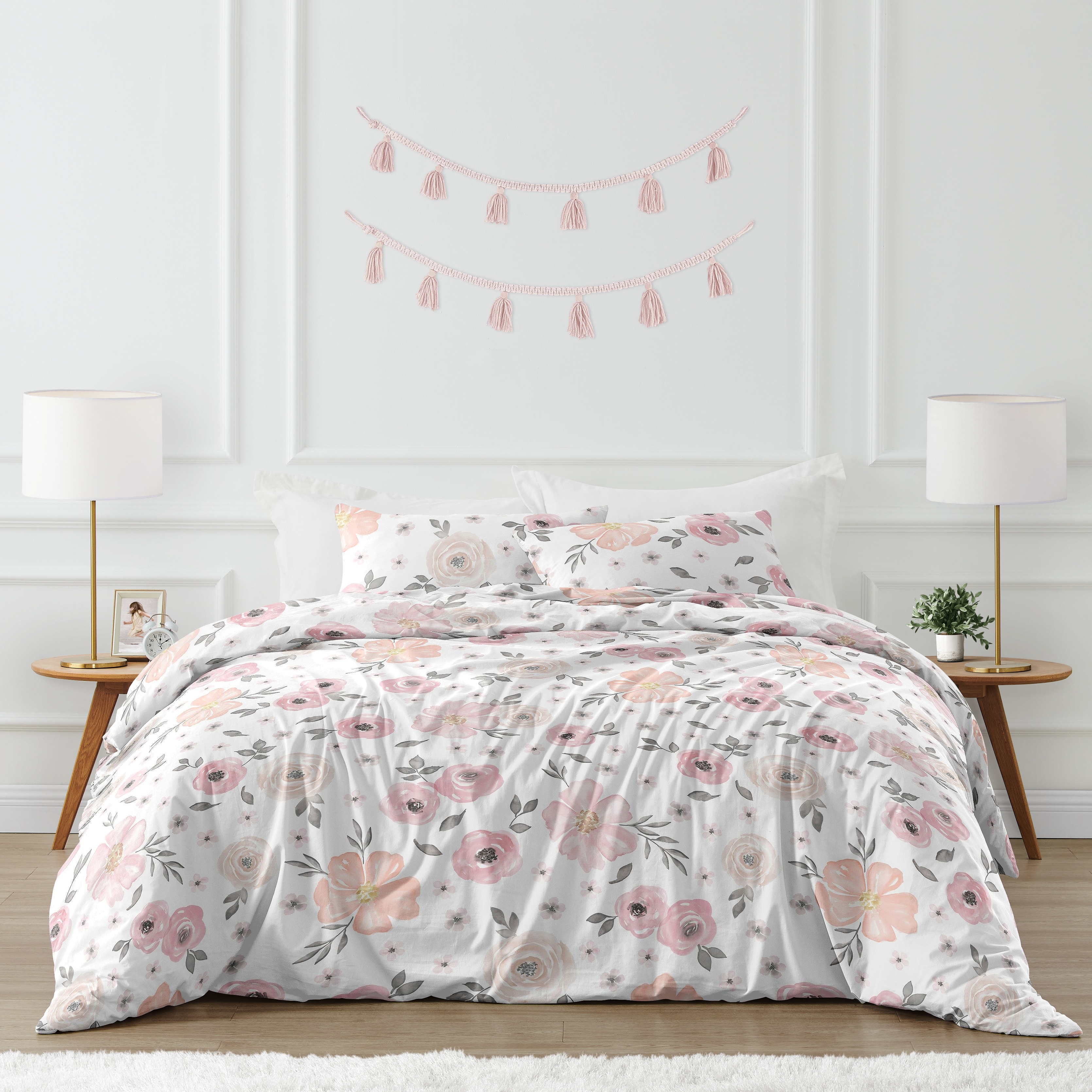 Bed bath and beyond girls bedding hot sale