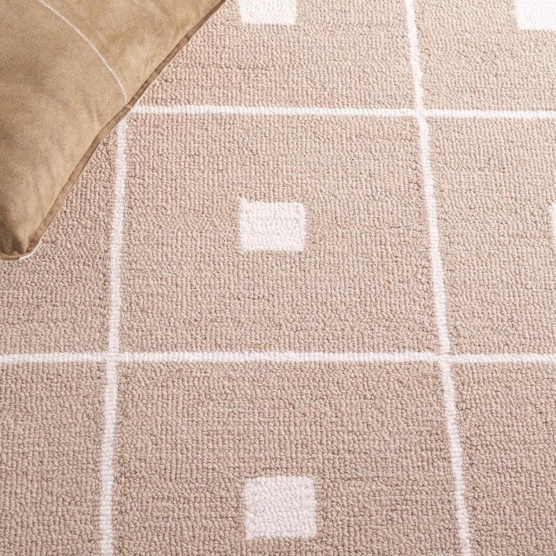 Martha Stewart by SAFAVIEH Zhivica Checkered Wool Rug