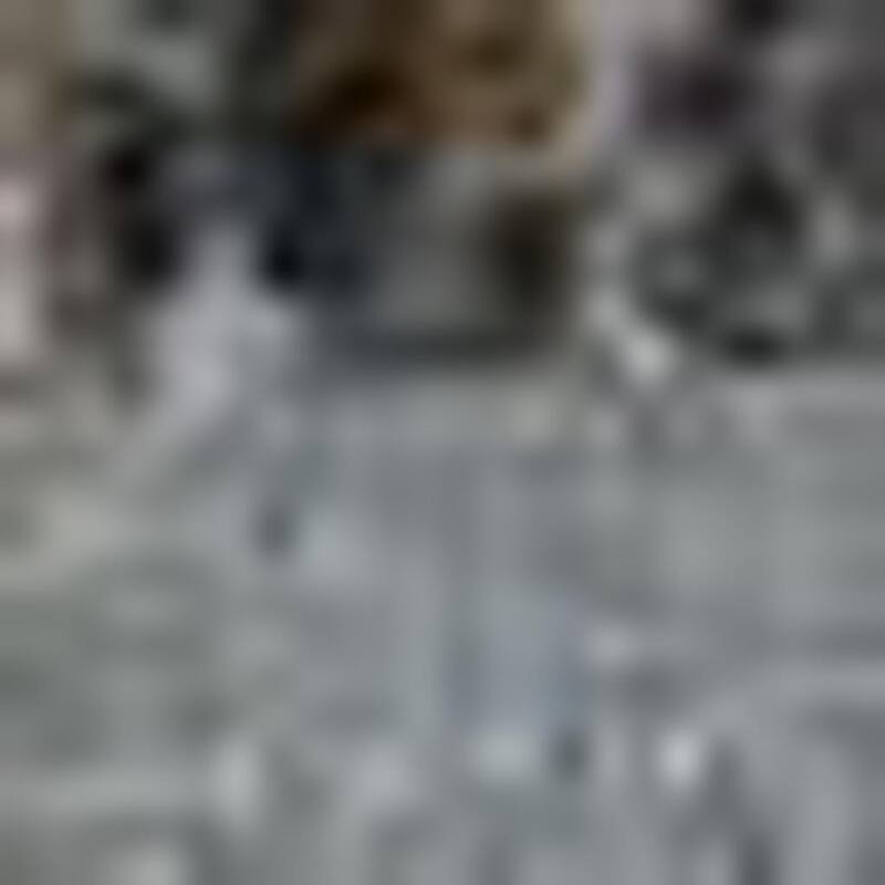 HomeRoots Abstract Contemporary Rectangle Area Rug - 7' X 10'