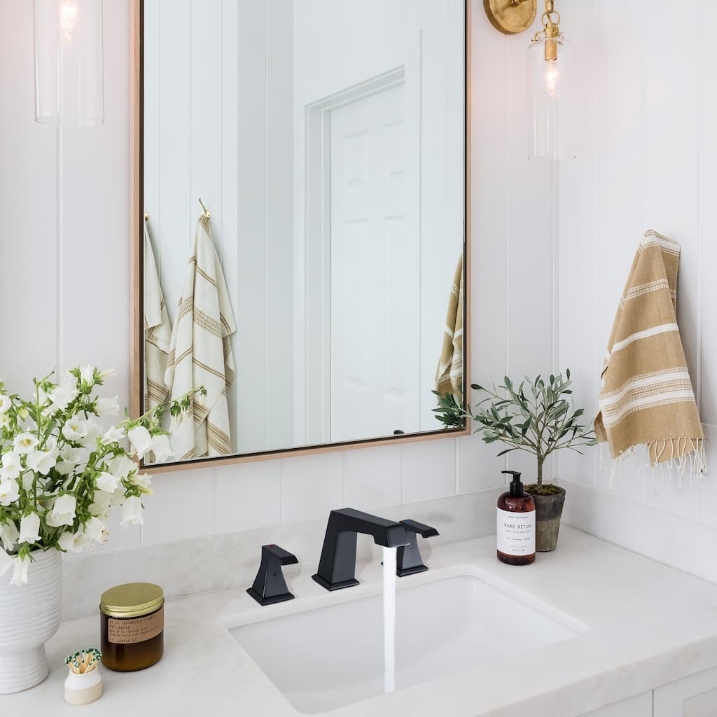 Widespread Faucet 2-handle Bathroom Faucet with Pop-up Drain Assembly