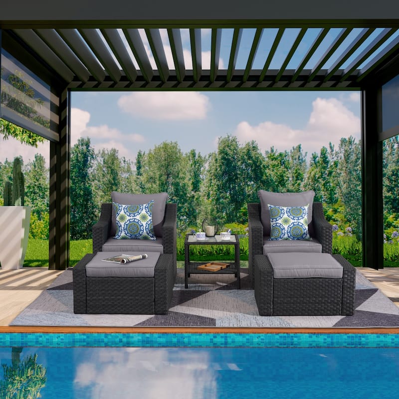 Royalcraft 5 Piece Wicker Outdoor Conversation Set with cushions