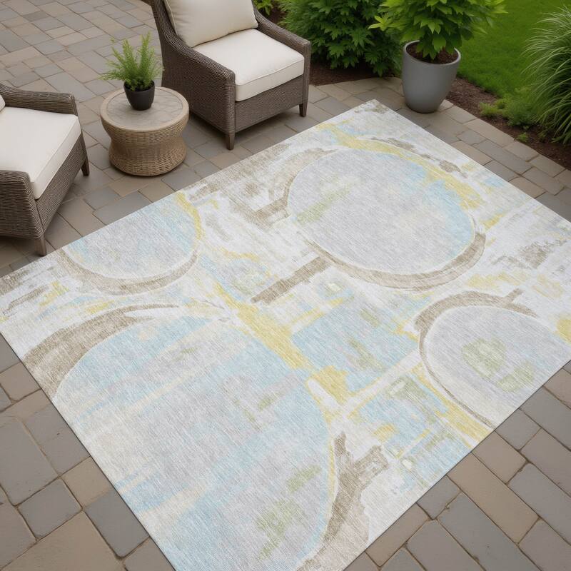 Machine Washable Indoor/ Outdoor Modern Erie Chantille Rug