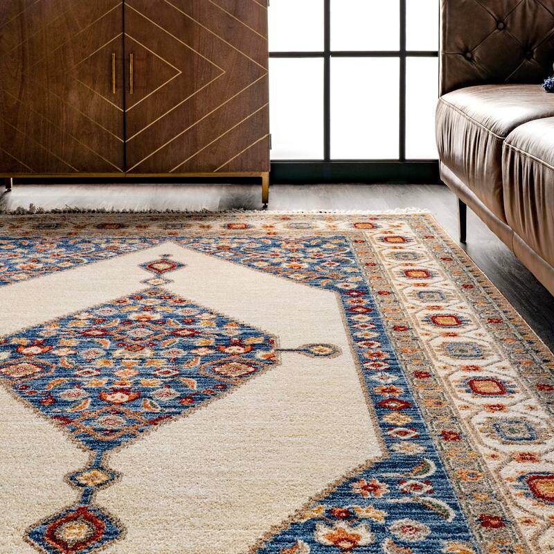 Nuloom Halley Floral Medallion Area Rug