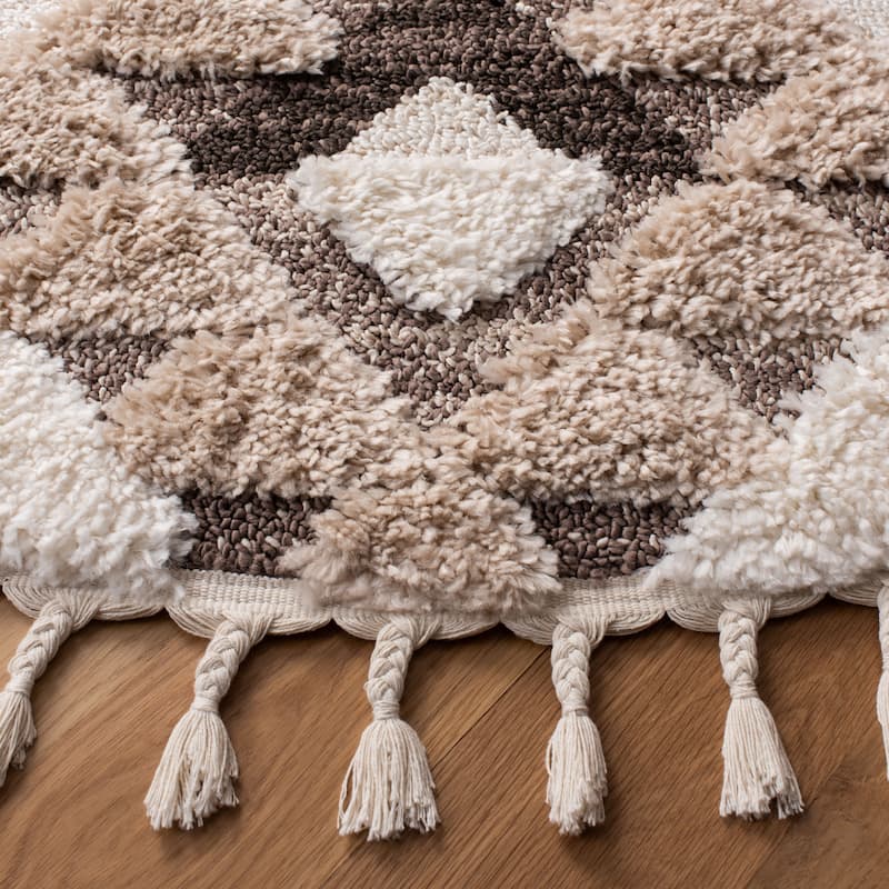 SAFAVIEH Moroccan Tassel Shag Kobi 2-inch Thick Rug