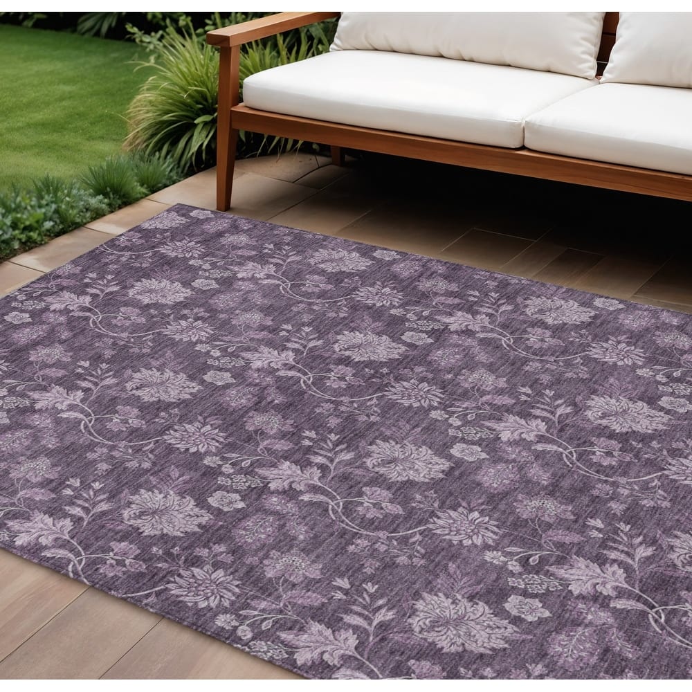 HomeRoots Floral Transitional Rectangle Outdoor Rug