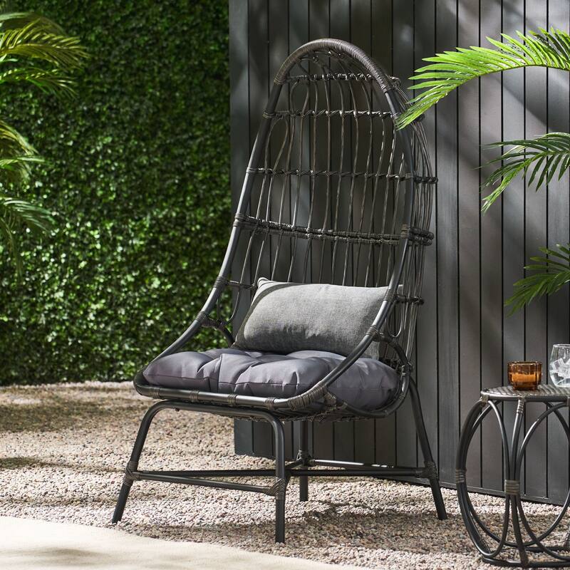 Elegant Faux Rattan Basket Chair with Modern Wicker Design - Grey