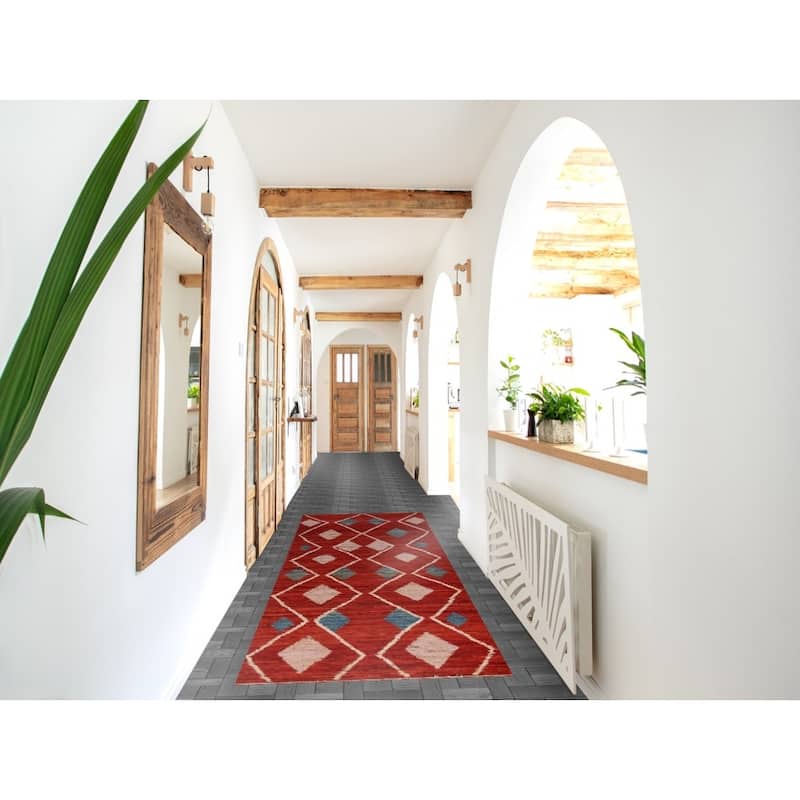 Geometric Moroccan Oriental Runner Rug Handmade Wool Carpet - 2'9" x 9'8"