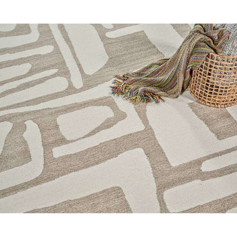 Exquisite Rugs Carmel Handmade Hand-tufted New Zealand Wool on Canvas Camel/Ivory Area Rug