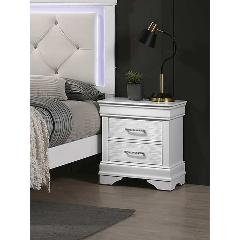 Modern Sleek Bedside Table 1pc Nightstand Bedroom Furniture Accent Handles Spacious Drawers