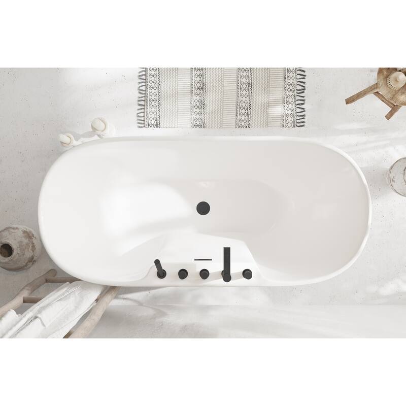 Nicolette Bathtub in Glossy White
