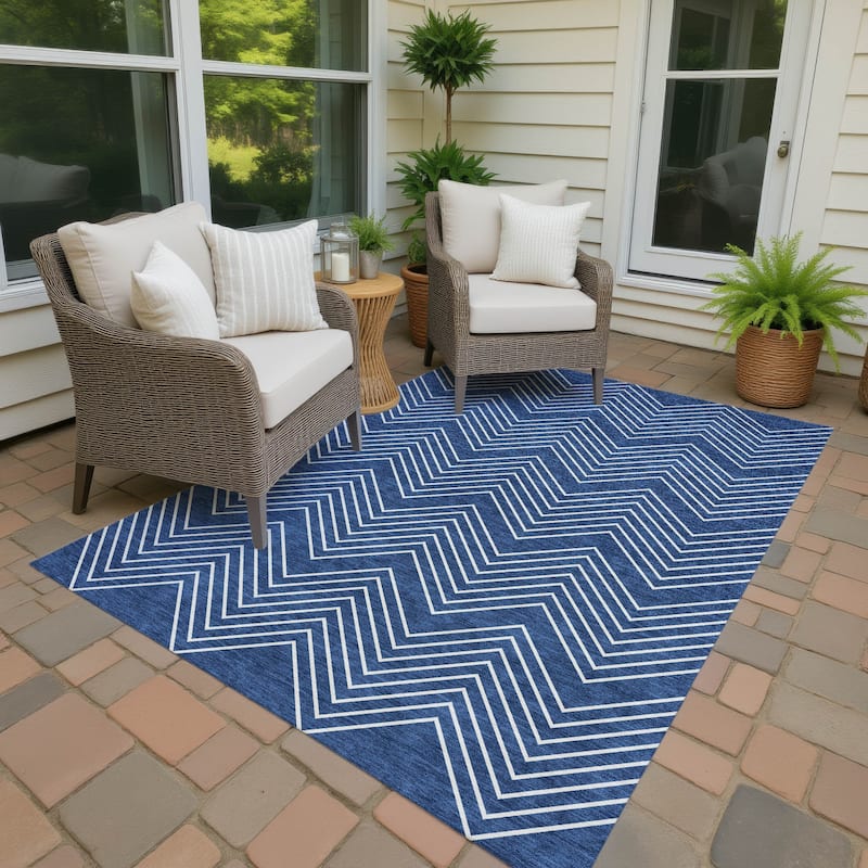 Machine Washable Indoor/ Outdoor Modern Chevron Chantille Rug - Navy - 8' x 10'