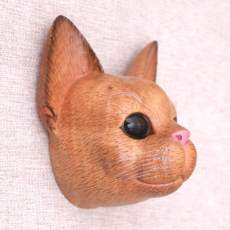 Handmade Watchful Cat Wood mask (Indonesia)