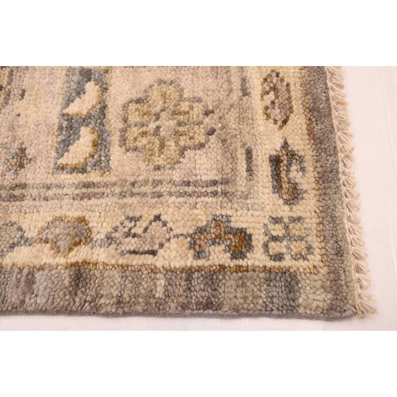 ECARPETGALLERY Hand-knotted Jules Serapi Ivory, Light Grey Wool Rug - 9'1 x 12'0