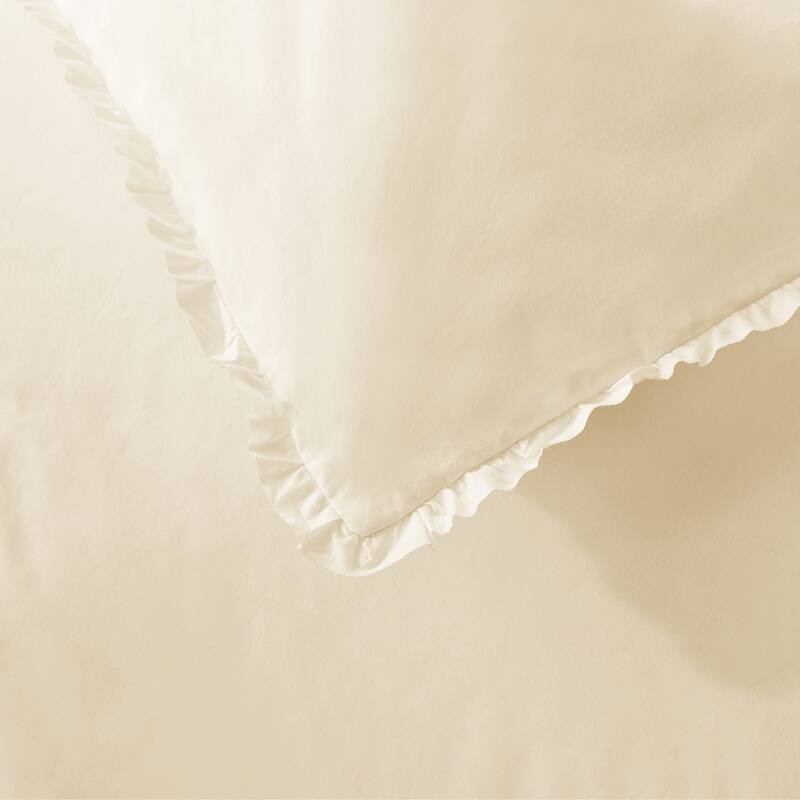 Ruffled Edge Down Comforter