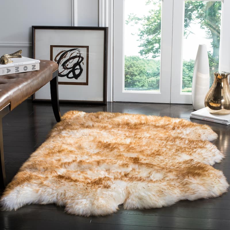 SAFAVIEH Handmade Natural Sheepskin Leanca 3.4-inch Thick Rug - 3' x 5' - Off White/Coco Brown - Rectangle