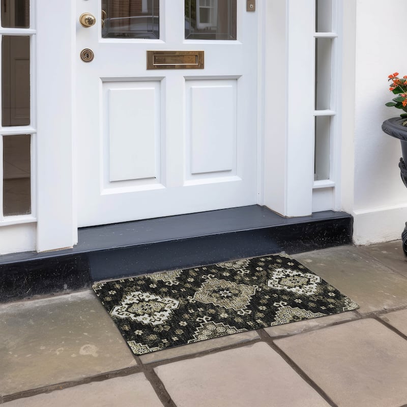 Machine Washable Indoor/ Outdoor Chantille Boho Tribal Rug - Black - 1'8" x 2'6"