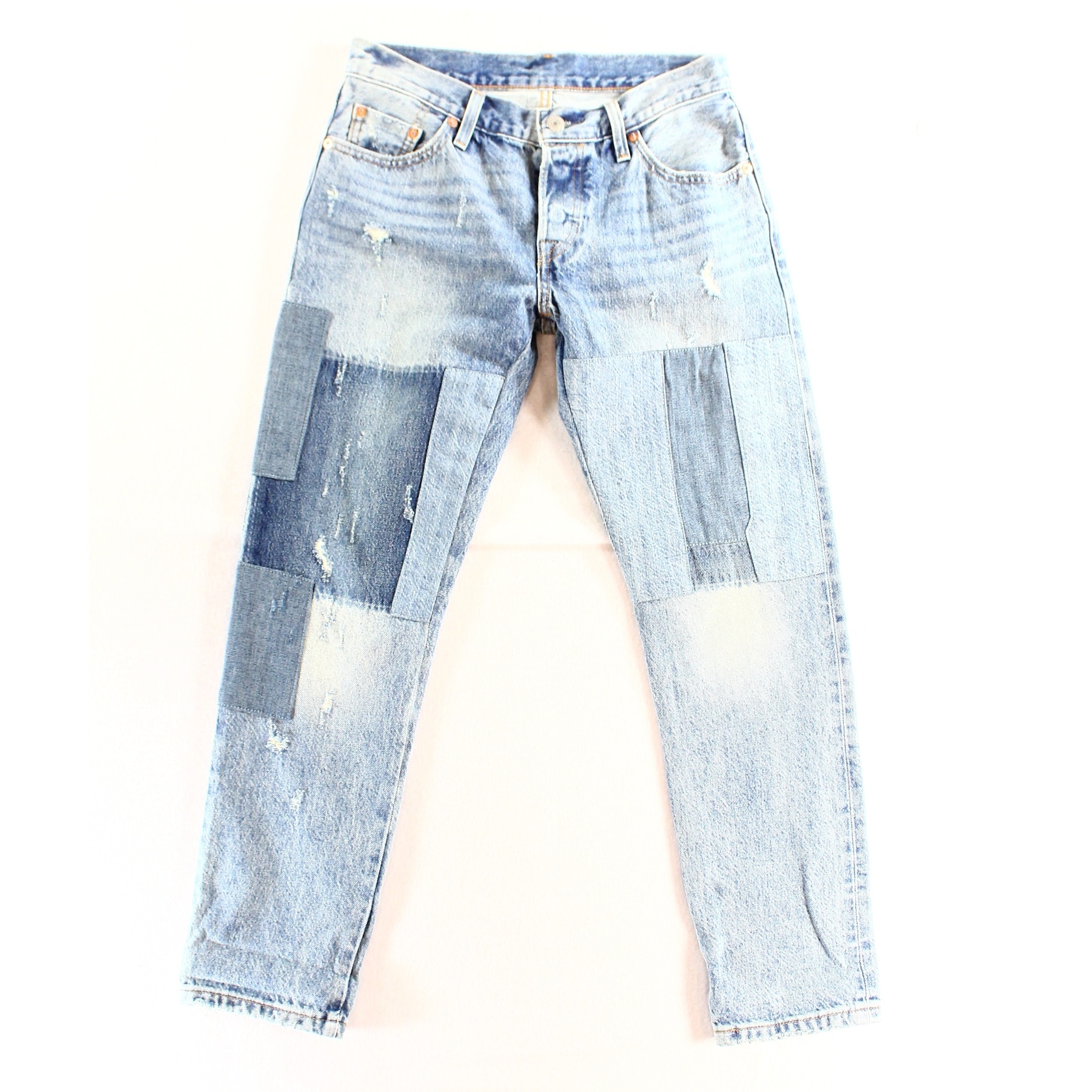 levi's 501 customized and tapered jean