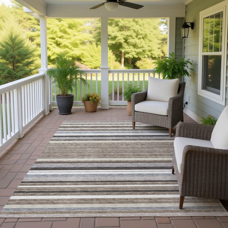 Machine Washable Indoor/ Outdoor Modern Stripes Chantille Rug