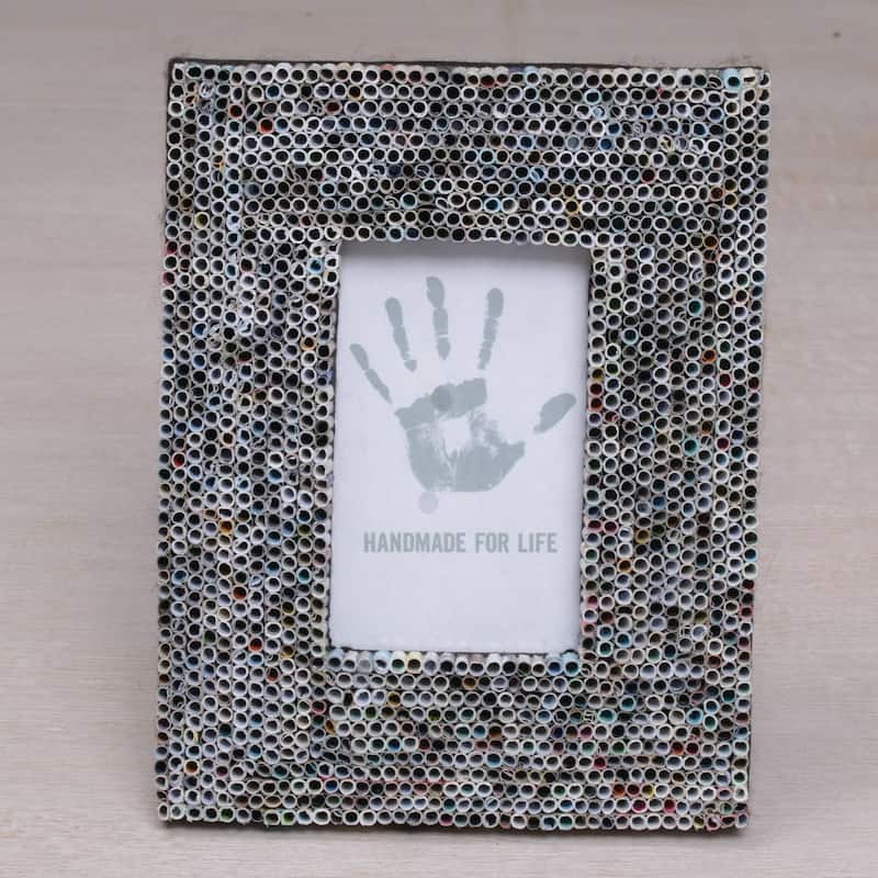 Novica Handmade Straw Memories Recycled Paper Photo Frame (3X5)