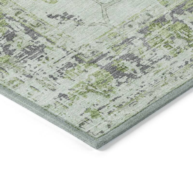 HomeRoots Floral Traditional Rectangle Outdoor Rug