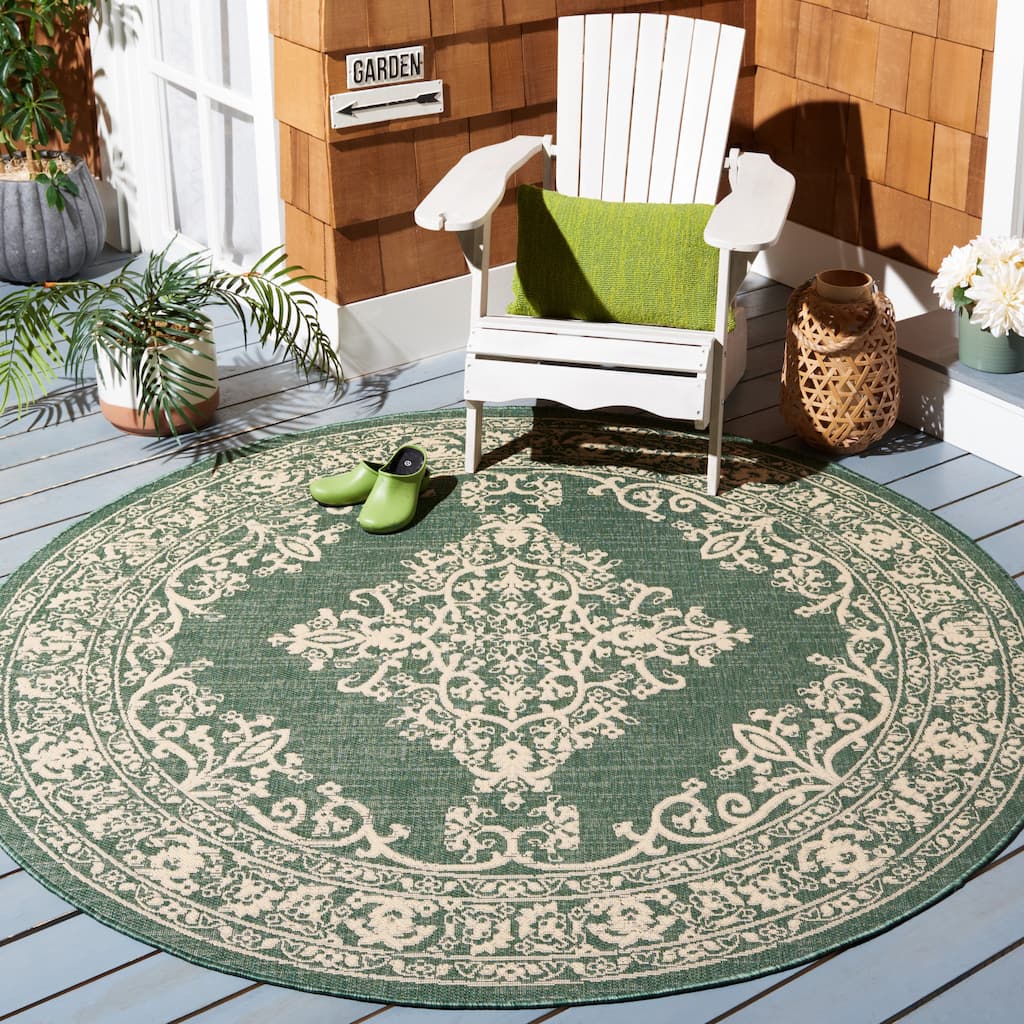 SAFAVIEH Courtyard Syung Indoor/ Outdoor Waterproof Backyard Patio Rug