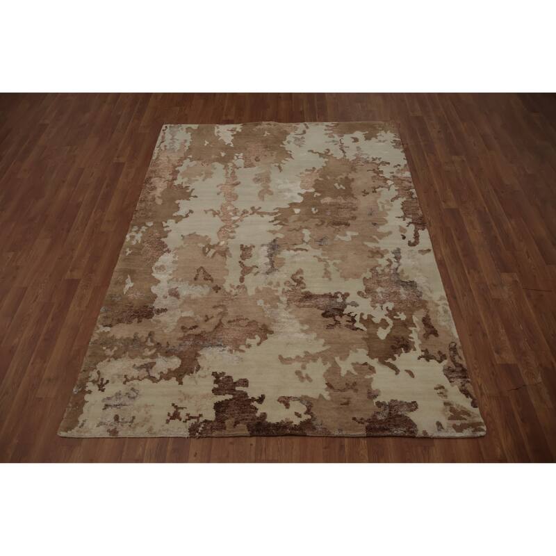 Hand Knotted Oriental Wool & Silk Carpet Modern All-Over Beige & Ivories Gabbeh Area Rug - 7' 4'' X 5' 4''