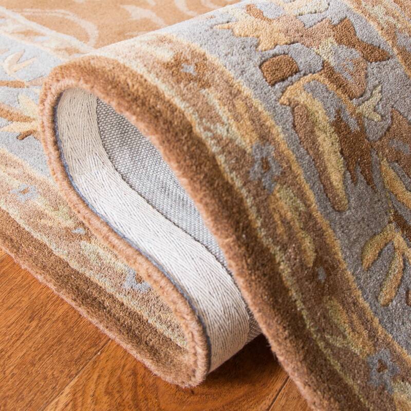 SAFAVIEH Handmade Empire Bell Traditional Oriental Wool Rug