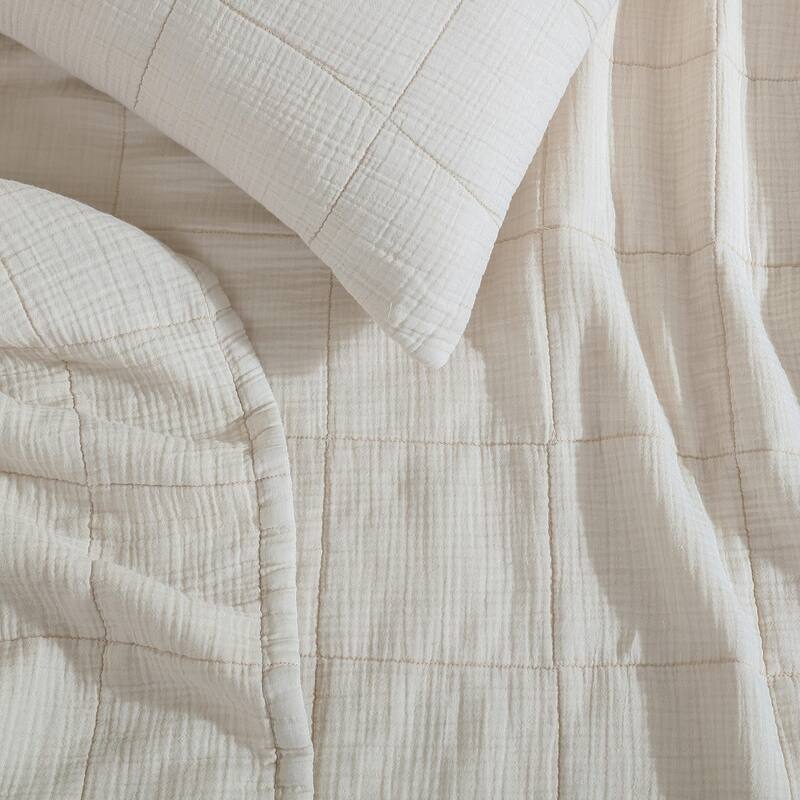 Calvin Klein Cotton Gauze Solid Reversible Quilt Set