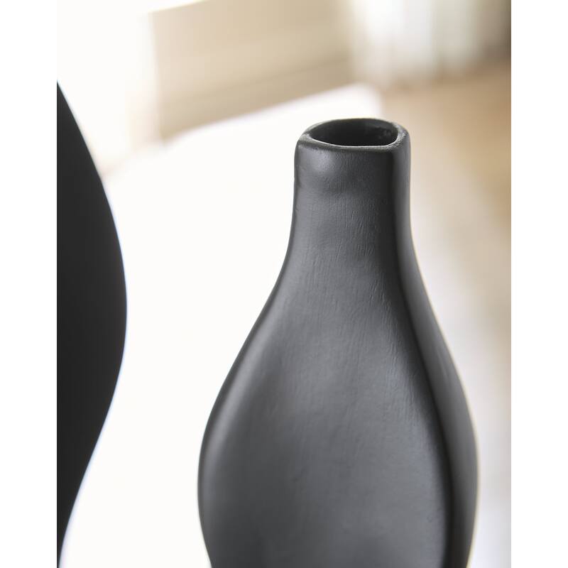 Signature Design by Ashley Judsen Black Vase