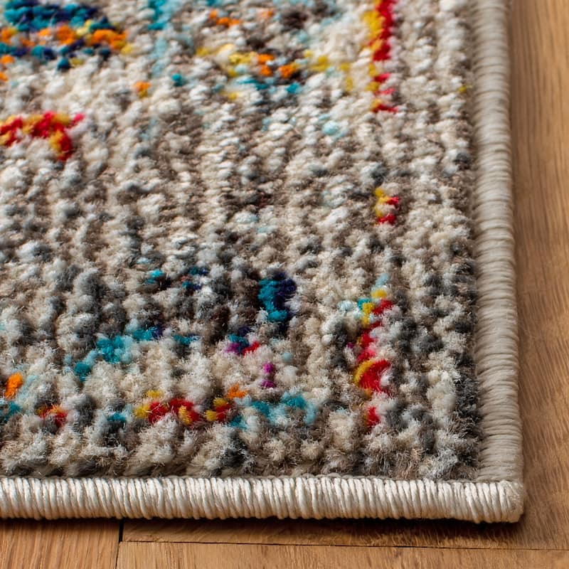 SAFAVIEH Madison Regelinde Oriental Distressed Rug
