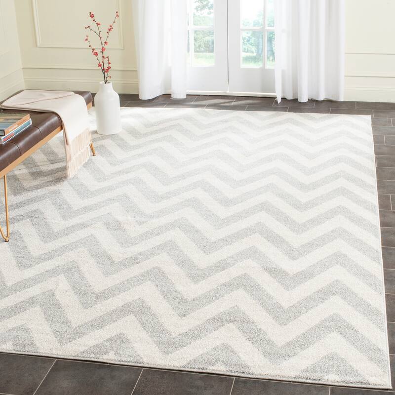 SAFAVIEH Amherst Rinny Modern Rug - 9' x 12' - Light Grey/Beige