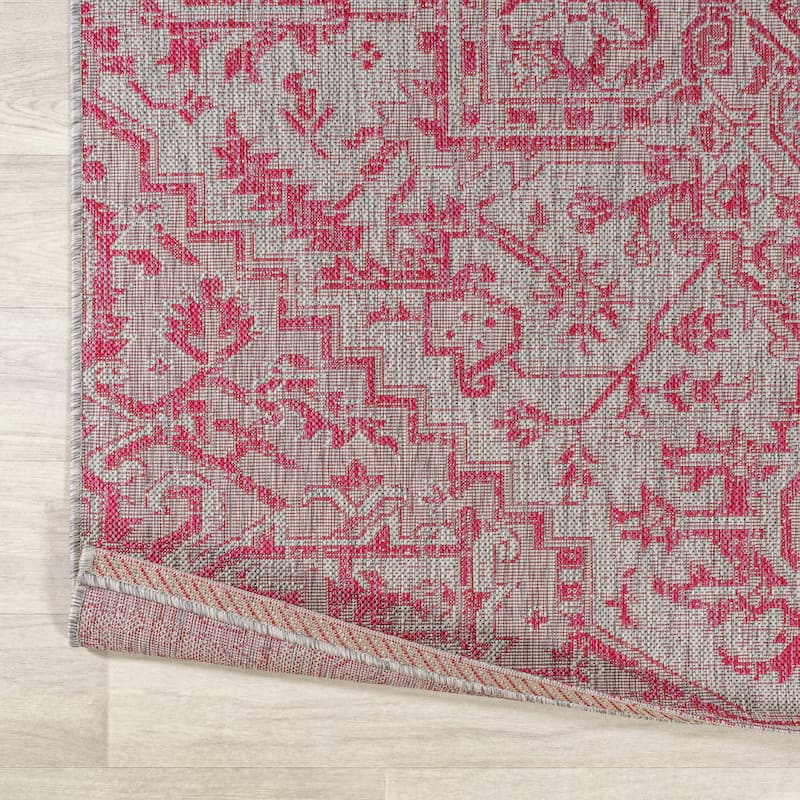 JONATHAN Y Charleston Medallion Indoor/Outdoor Area Rug - 2 X 10 - Light Gray/Fuchsia