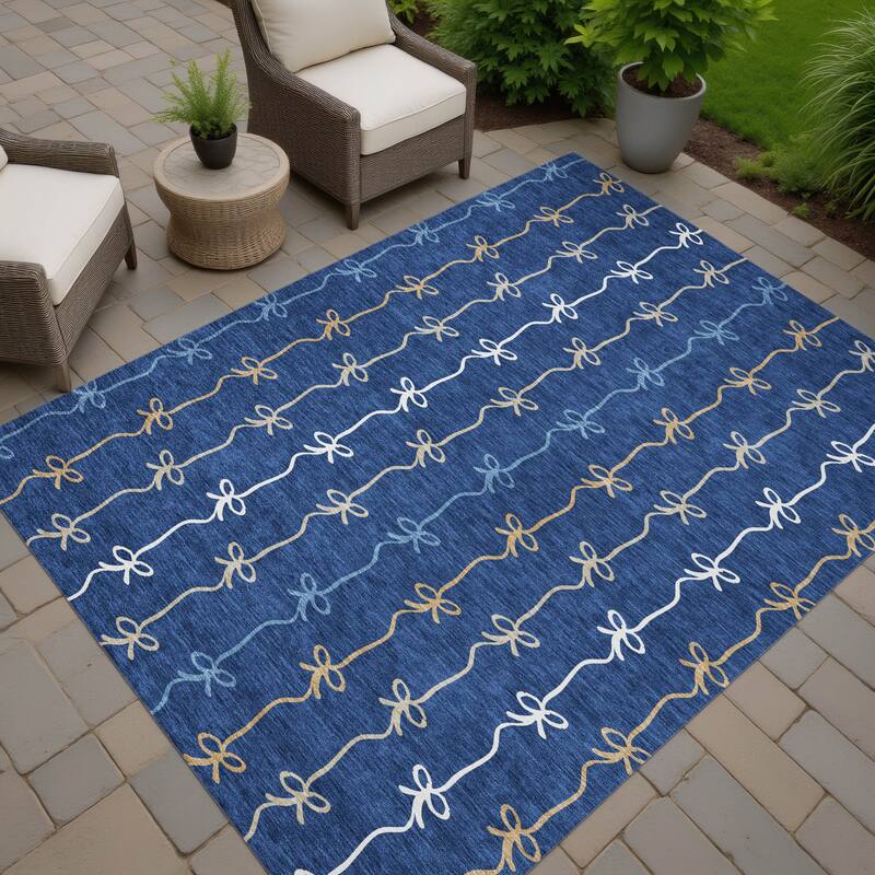 Machine Washable Indoor/ Outdoor Modern Bow Stripe Chantille Rug