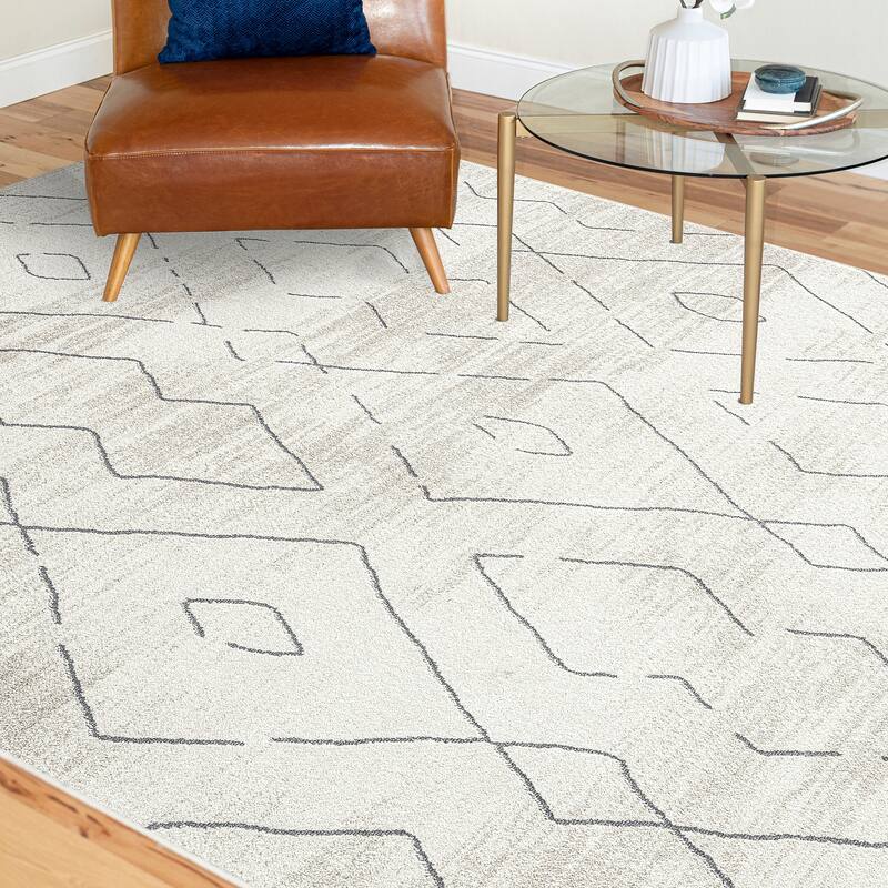 Mayson Mid-Century Modern Diamond Indoor Area Rug