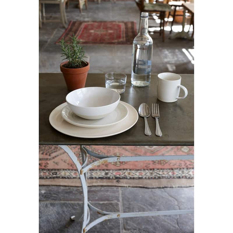 Shell Bisque Collection 16-Piece Dinnerware Set