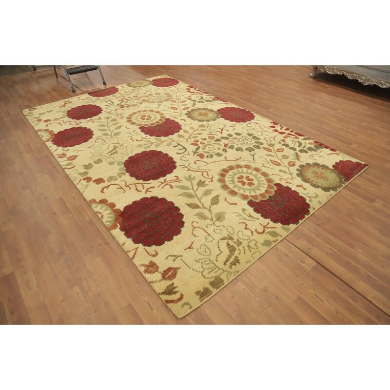 All-Over Floral Indian Area Rug 7x10 - 10' 1'' X 6' 7''