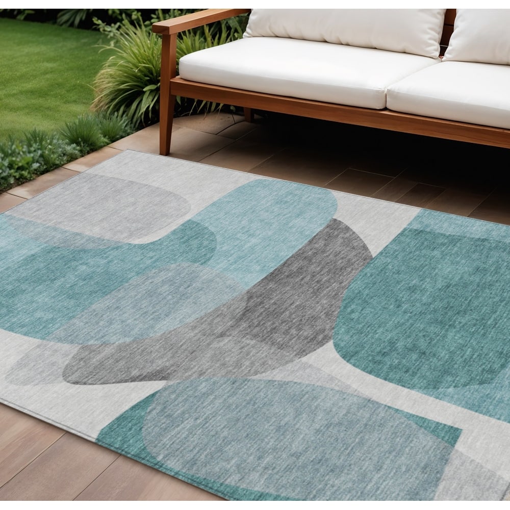 HomeRoots Abstract Transitional Rectangle Outdoor Rug