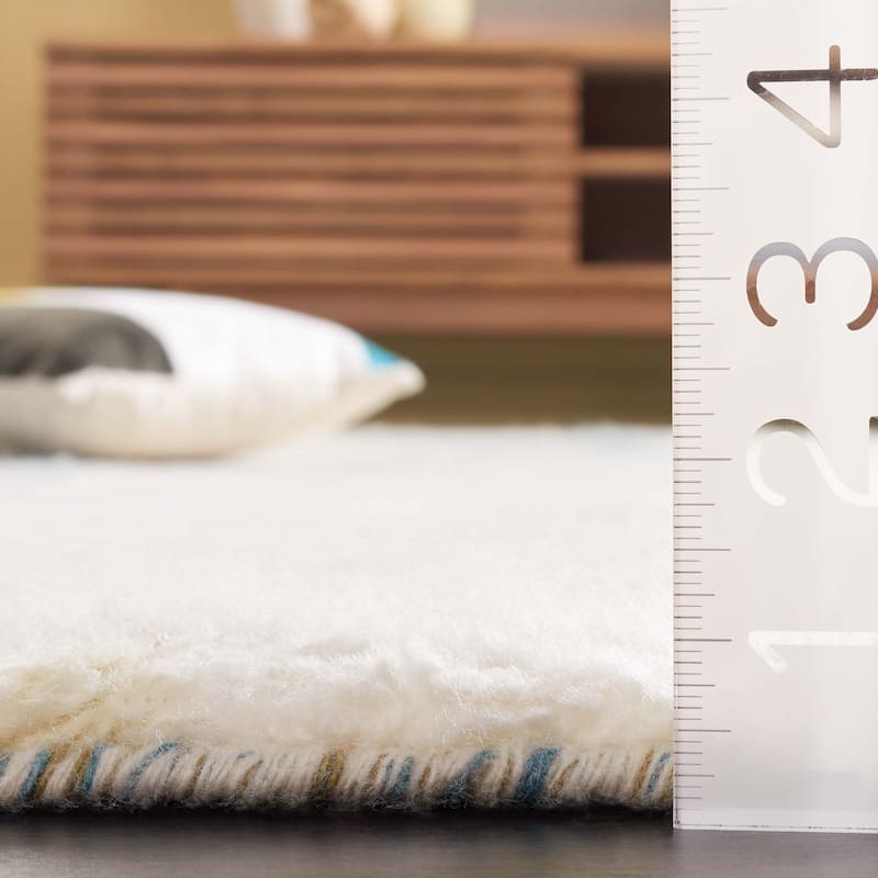 SAFAVIEH Handmade Tribeca Ninfa Modern Wool Rug