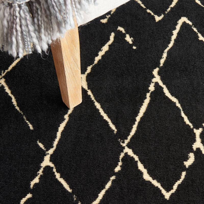 Nourison Grafix Moroccan Patterned Area Rug
