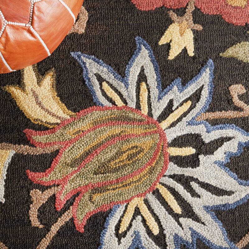 SAFAVIEH Handmade Blossom Teobalda Contemporary Wool Rug