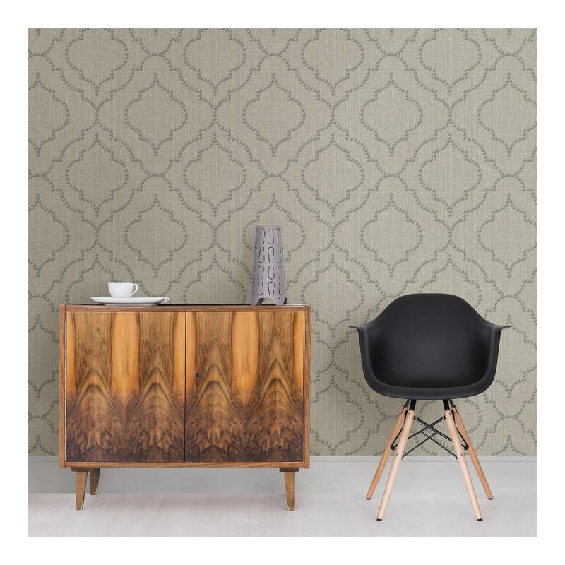 Chesapeake Chelsea Taupe Quatrefoil Wallpaper - 20.5 x 396 x 0.025