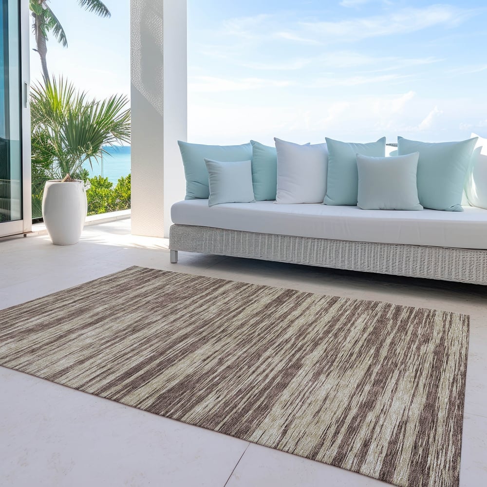 Machine Washable Indoor/ Outdoor Casual Ombre Chantille Rug