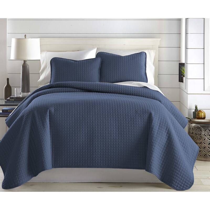 Vilano Oversized 3 piece Quilt Set by Southshore Fine Linens